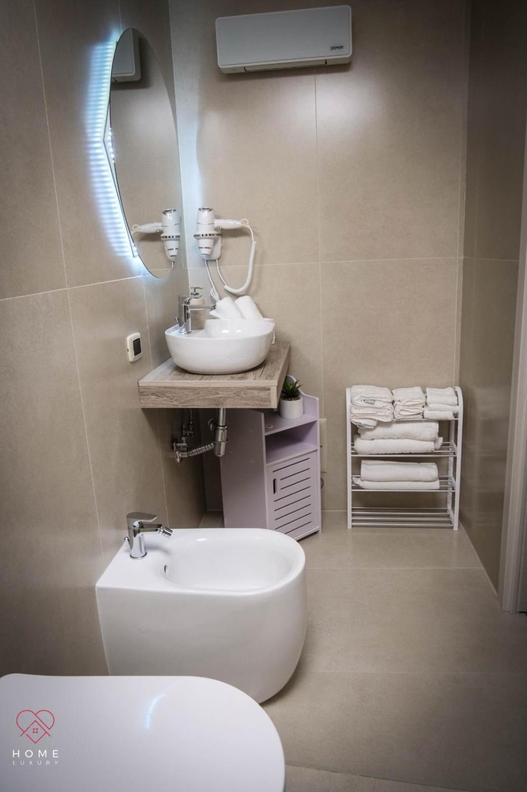 נאפולי Home Luxury מראה חיצוני תמונה